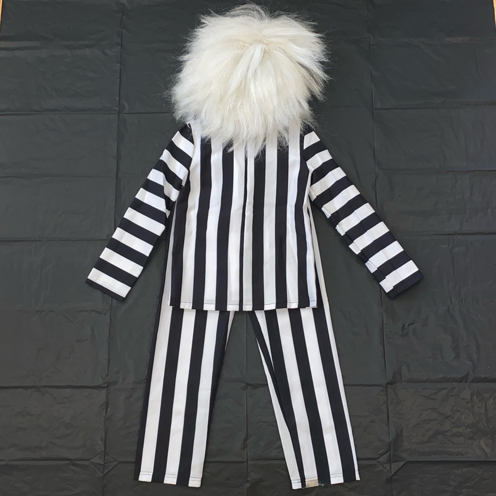 Beetlejuice Halloween Costume for Boys in Size M - Picture 2 of 8